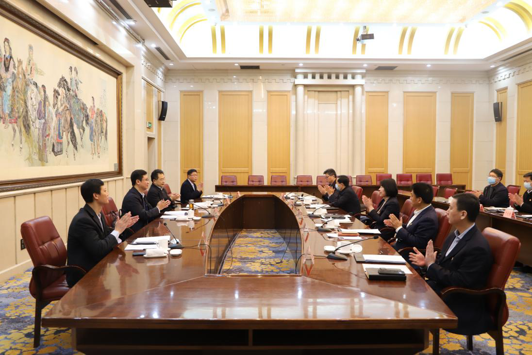 978c2e50c1d5bd8416e32eb417102f40.png 图片3.png