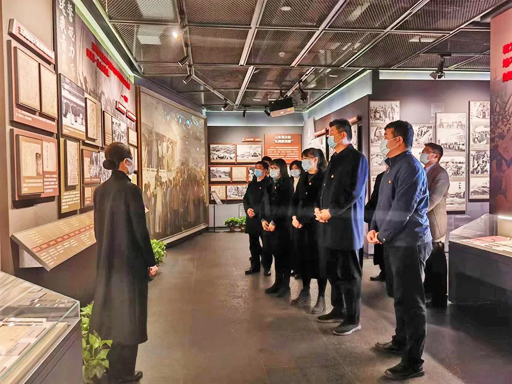 9df8f14f6a6cdd0496acd469a436ab70.jpg 2.jpg