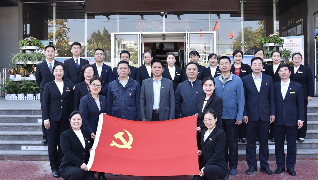 c8aee010d6f2e0b2678d5174be1ddae8.jpg 图片4.jpg