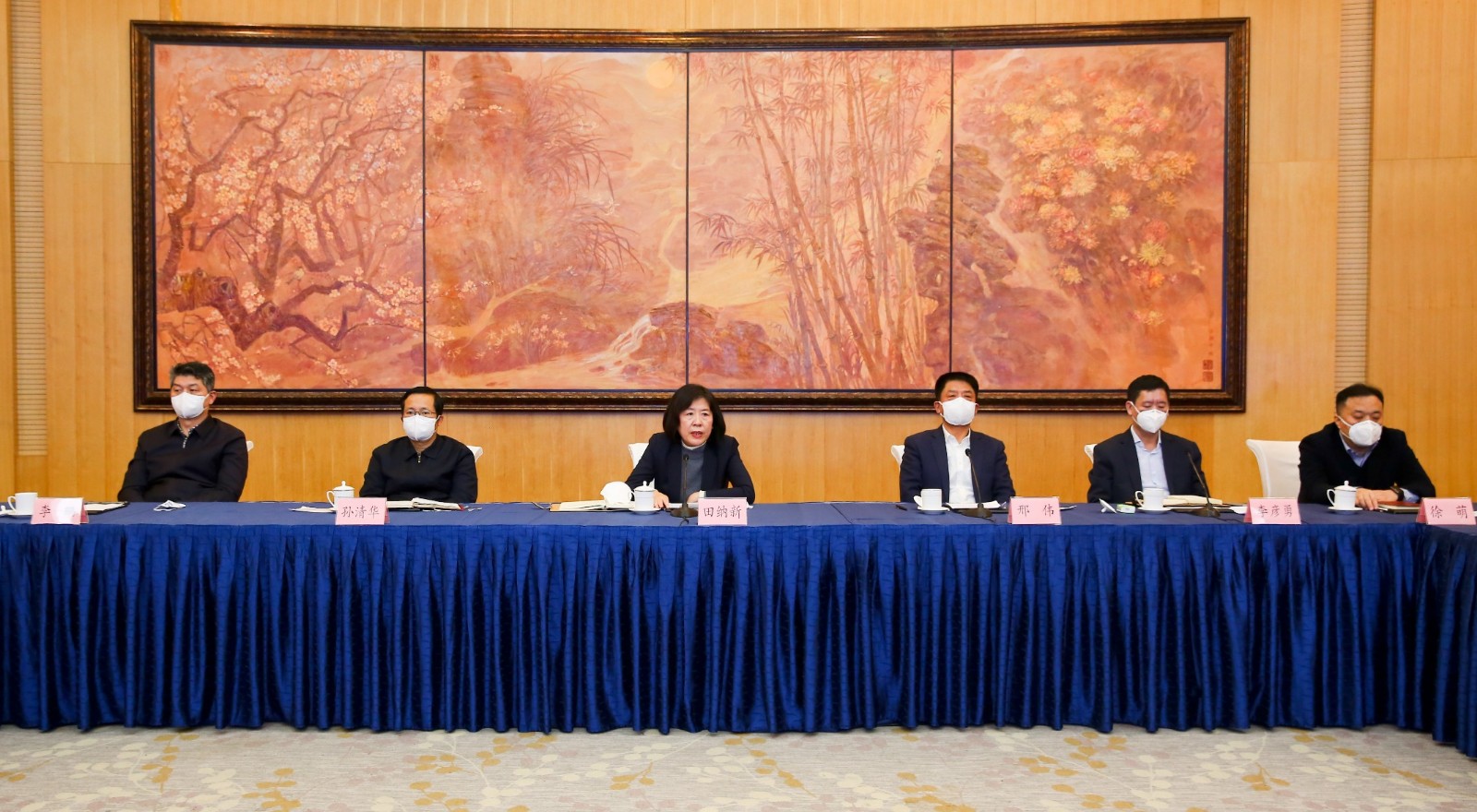 e7712af3d87b44a4ba85fc1f2056d55d.jpg 111(1).jpg