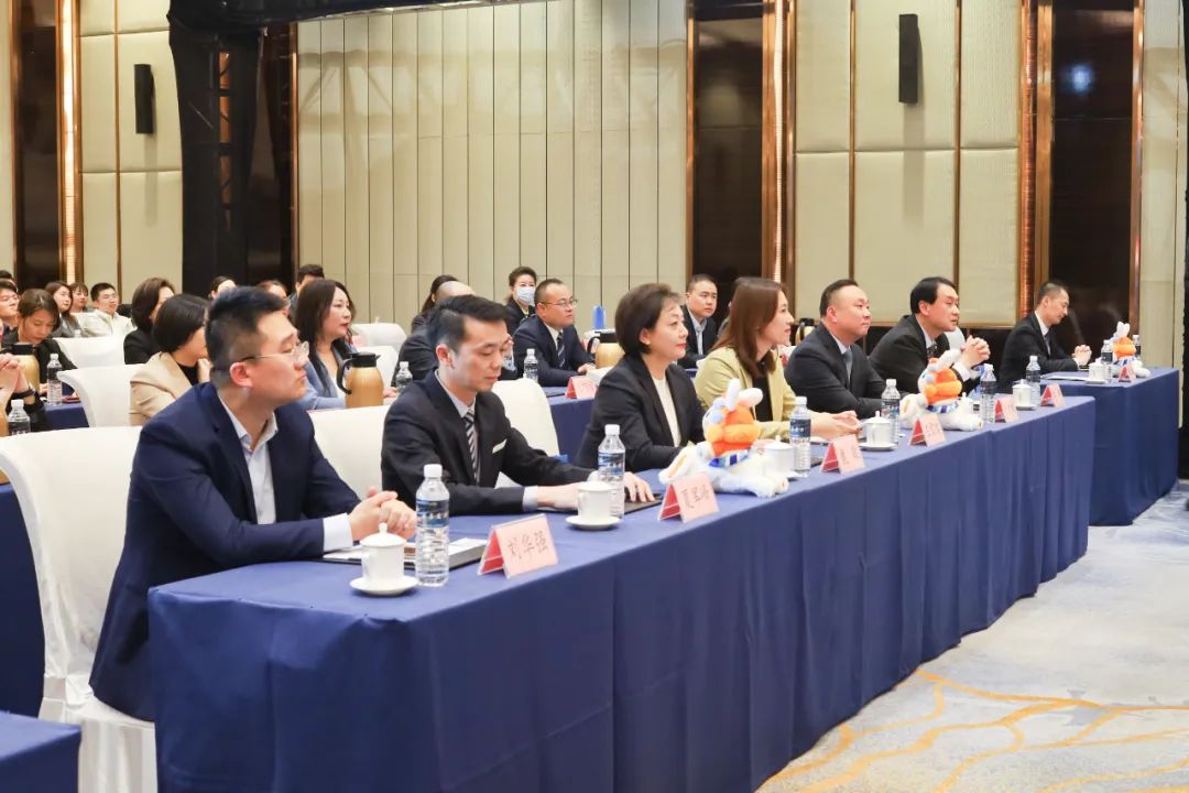 4071550efaec8f228d6915c4567025e1.jpg 640.jpg