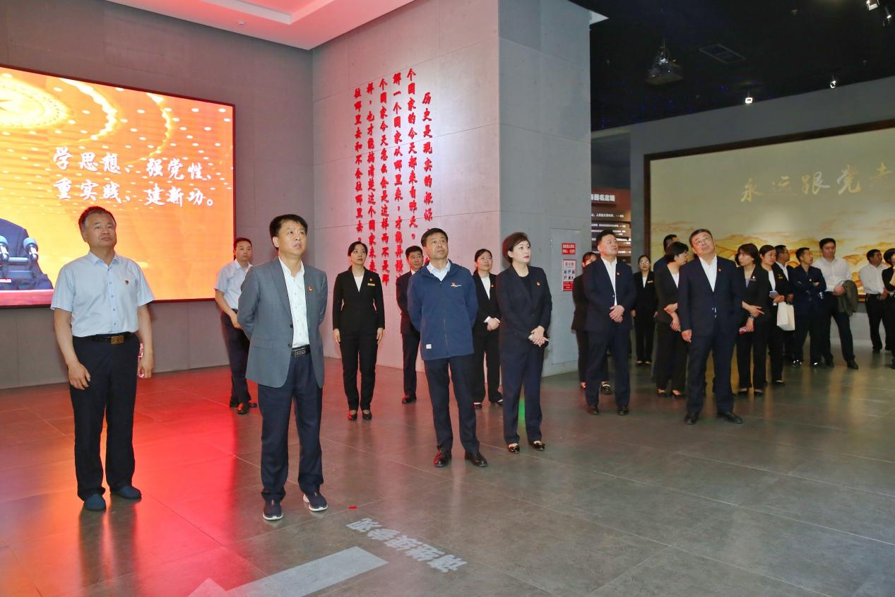 76251d3beacd225c8ba548297f7f94e5.png 图片1.png