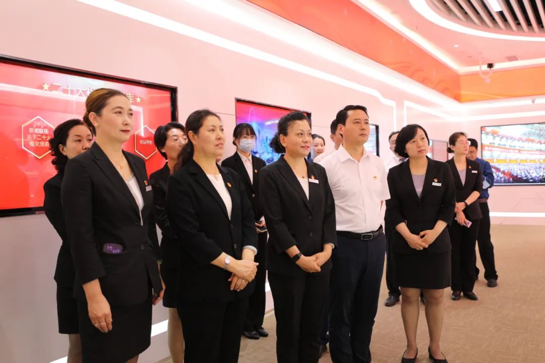 f8f2a2bb55b06a7ed5e16ec3ba0cd093.jpg 640 (3).jpg