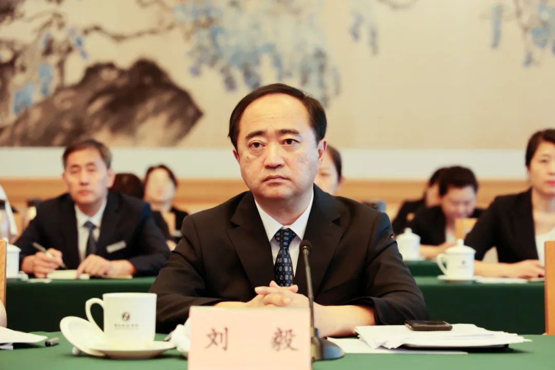 acdcf54a06010be6228ade4e1af10b13.jpg 640 (1).jpg