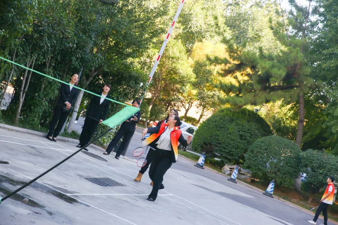 dc058d041cd311ce7cce665de0b6704c.jpg 9.jpg