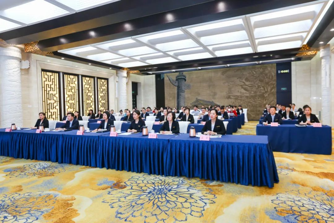 180bd79fa9980b6a5229171af76f52cf.jpg 640.jpg