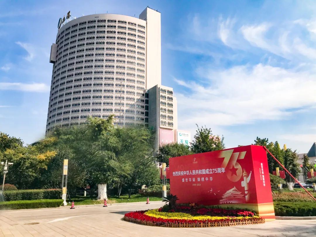 2112e9175c67da7852886e1c1c7eb8a2.jpg 640.jpg